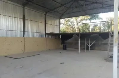 Galpão comercial ou industrial de 700m² localizado no bairro ana maria em sorocaba/sp!