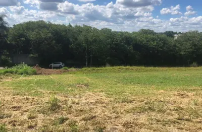 Lindo terreno de 1.000,00m² localizado no condominio villa toscana!