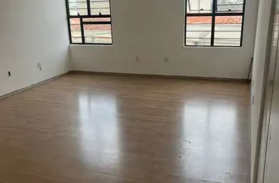 Amplo salão comercial no centro de sorocaba - 174m², dividido em 4 salas