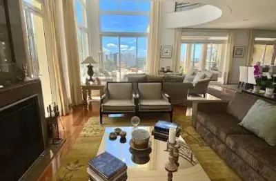 Casa sobrado de 1000m² localizado no residencial tamboré 10 - santana de parnaíba - sp!