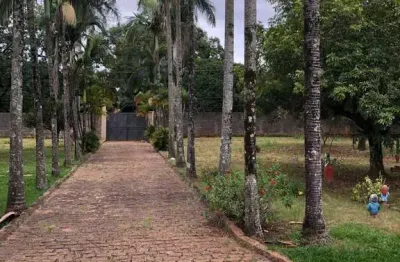 Excelente terreno de 2290m², localizado no centro de araçoiaba da serra!