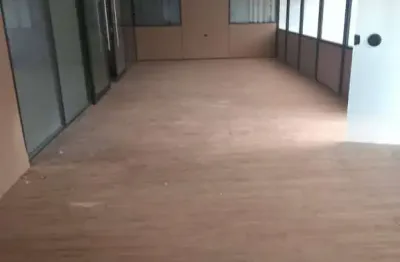 Sala comercial de 160m² no centro industrial e empresarial de alphaville com 4 vagas cobertas