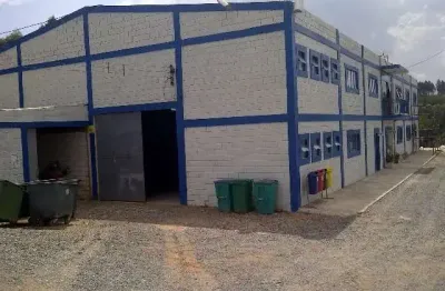 Galpão de 1.000m² em terreno de 10.000m² no distrito industrial de piedade