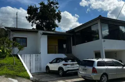 Impecável casa de 3 quartos em condomínio no bosque dos eucaliptos, araçoiaba da serra-sp - 221m² de pura elegância!