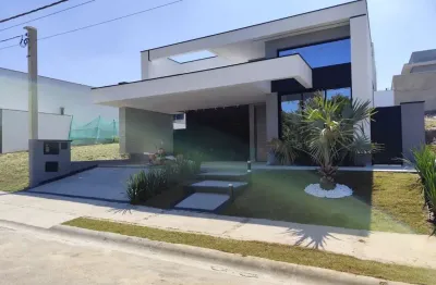 Casa de alto padrão em condomínio fechado na cyrela landscape esplanada em votorantim-sp - 3 quartos, 1 suíte, 2 banheiros, 3 vagas de garagem, 181,28 m² de área.