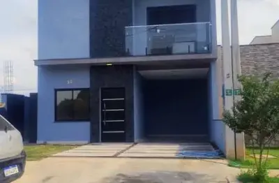 Casa de luxo em condomínio no horto florestal, sorocaba-sp: 3 quartos, 3 suítes, 132m² de área.