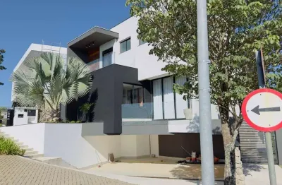 Oportunidade única no alphaville esplanada 1 ? casa com terreno anexo e vista livre