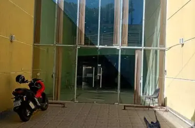 Imóvel comercial para alugar em centro de 714.65m² com 4 garagens