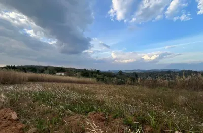 Terreno de 2000m² com vista panorâmica na natureza em ibiúna/sp