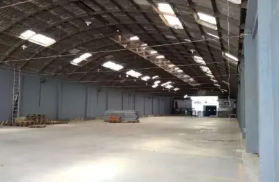 Galpão comercial/industrial de 2200m² localizado no bairro vasco da gama rio de janeiro!