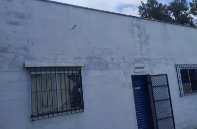 Galpão 680m² de área construída, 1180m² de terreno á 150 metros da rodovia raposo tavares- genebra- sorocaba /sp