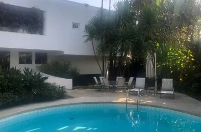 Casa em condomínio fechado com 4 quartos para alugar no Alphaville Residencial Um, Barueri 