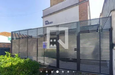 Casa em Condomínio para Locação em Osasco, Veloso, 2 dormitórios, 1 suíte, 1 banheiro, 2 vagas