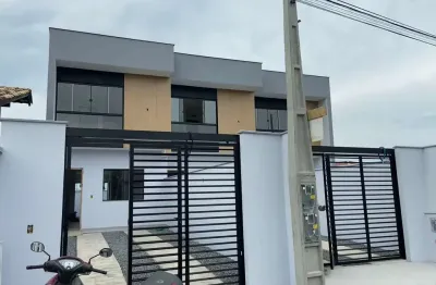 Casa à venda na Servidão Julia da Costa Amaral, 50, Itaum, Joinville