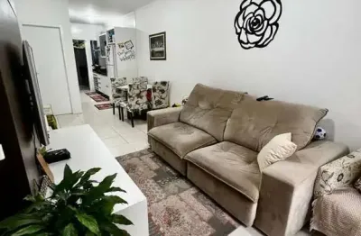 Casa à venda na Rua Farroupilha, Floresta, Joinville