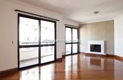 Apartamento com 4 quartos para alugar na Alameda Jaú, Jardim América, São Paulo