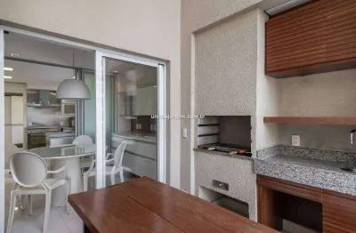 Apartamento com 4 quartos para alugar na Alameda dos Aicás, Moema, São Paulo