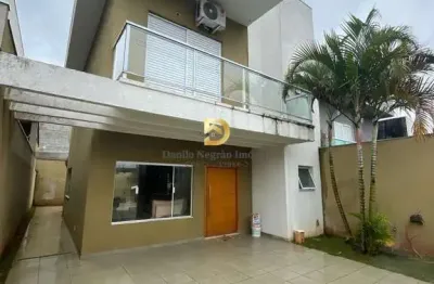 Casa com 3 quartos à venda no Portal dos Ipês 3, Cajamar  por R$ 900.000