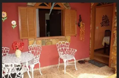 Casa a venda no valor de 560.000 no bairro mantiqueira