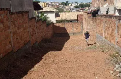 Lote a venda bairro lagoinha leblon 192,50 m2 valor: r$230.000,00