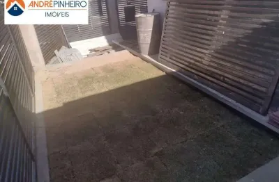 Casa geminada de 3 quartos à venda bairro copacabana - no valor 650.000,00