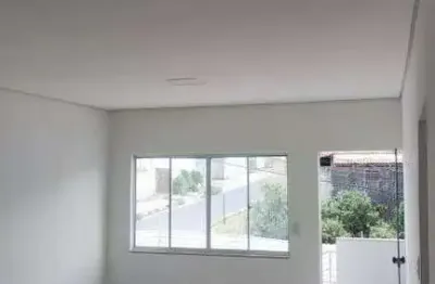 Vendo casa geminada com 03 quartos com 110²m construídos no valor de 370.000,00 no bairro gávea.