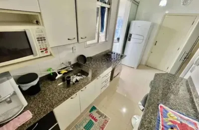 Vendo ótimo apartamento com 03 quartos no bairro itapoã
