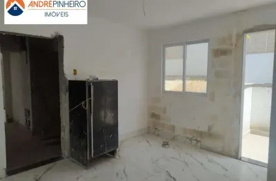 Excelente apartamento 2 quartos com área privativa em ótima localização no bairro serrano
