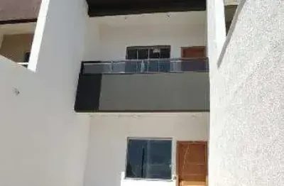 Casa duplex 100% individual – 80 m² construídos | 130 m² de área total