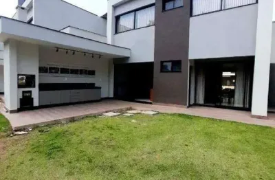 Vendo casa em condominio fechado com 03 quartos sendo 01 suite master com 208,75m² no bairro garças