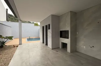 Casa com 3 quartos à venda na rua karl kumlehn, 71, américa, joinville, 210 m2 por r$ 1.190.000