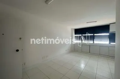 Sala comercial com 1 sala para alugar na Rua Professor Sabino Silva, Chame-Chame, Salvador