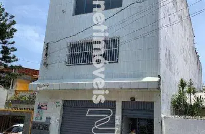 Prédio com 3 salas para alugar na Rua 1ª Travessa Da Cacimba, Itapuã, Salvador