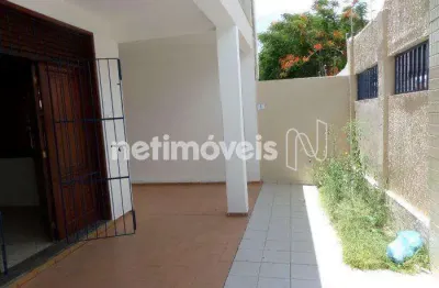 Casa comercial &ndash; ampla e versátil em alagoinhas