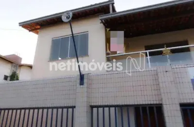 Apartamento com 2 quartos para alugar na Travessa José Dórea, Centro, Alagoinhas