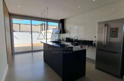 Casa á venda no Condomínio Reserva Central Parque em Botucatu-SP