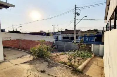Terreno com edícula em uma das avenidas de maior fluxo em Botucatu