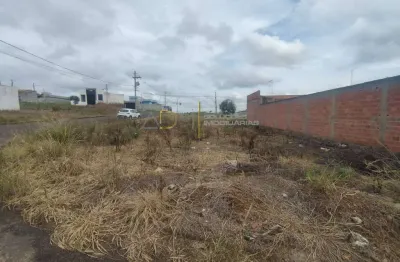 Terreno à venda no Lívia, Botucatu 