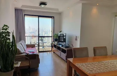 Apto. 3 quartos (1 suite), espaçoso, bem localizado a 8 minutos do metro praça da árvore