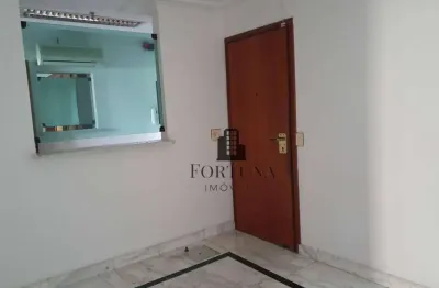 Conjunto comercial com168 m², a 3 minutos da praça da árvore