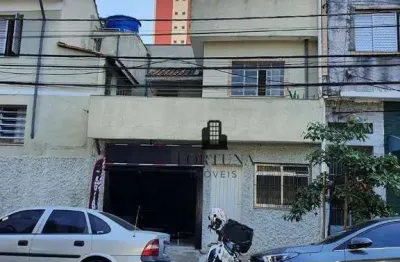 Sobrado,1 dormitório, sem vaga, perto do metro saúde