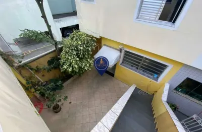 Sobrado à venda com 4 dormitórios sendo 3 suítes, 2 vagas, localizado no bairro sacomã