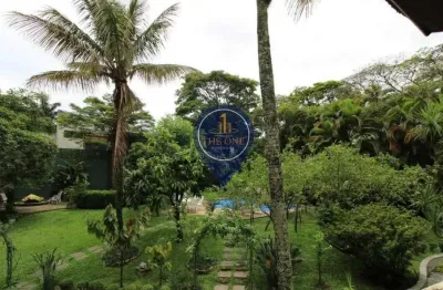 Casa á venda em condomínio com 5 quartos sendo 4 suítes e 4 vagas de garagem no bairro campo belo