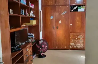 Casa com 4 quartos para alugar na Vila Dom Pedro I, São Paulo 