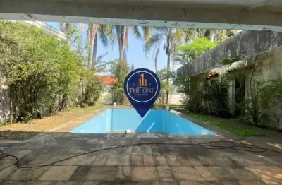 Casa térrea alto padrão para venda e locação, com 4 dormitorios, churrasqueira e pisicina, em bairro tranquilo, familiar e bem arborizado