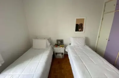 Apto de 2 dormitórios com vaga de garagem - próx ao metrô pedro ii