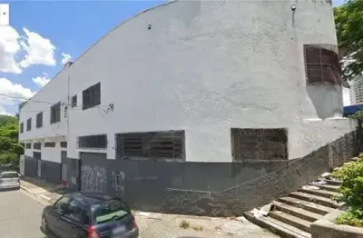 Prédio comercial de 601m² à venda, via anchieta, são paulo, sp com pavimento térreo e sub-solo para 4 comércios
