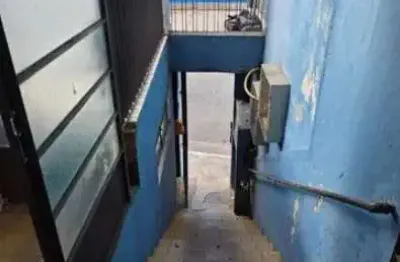 Casa de 250m² à venda, jardim centenário, são paulo, sp casa sede com 3 dormitórios sendo 1 suíte, sala, copa e cozinha