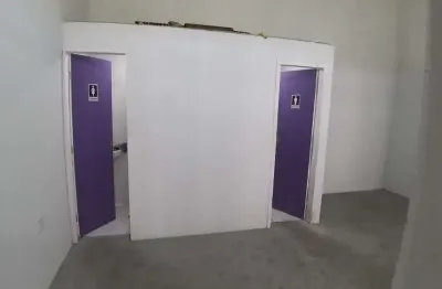 Loja / galpão comercial de 163m² à venda e locação, localizado no cambuci, são paulo, sp. com 2 salas, 3 banheiros e vagas para auto