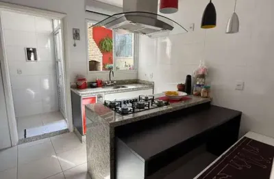 Sobrado à venda, com 3 dormitorios, 3 suites, 4 vagas, e 138m², localizado no jardim monte kemel, são paulo, sp